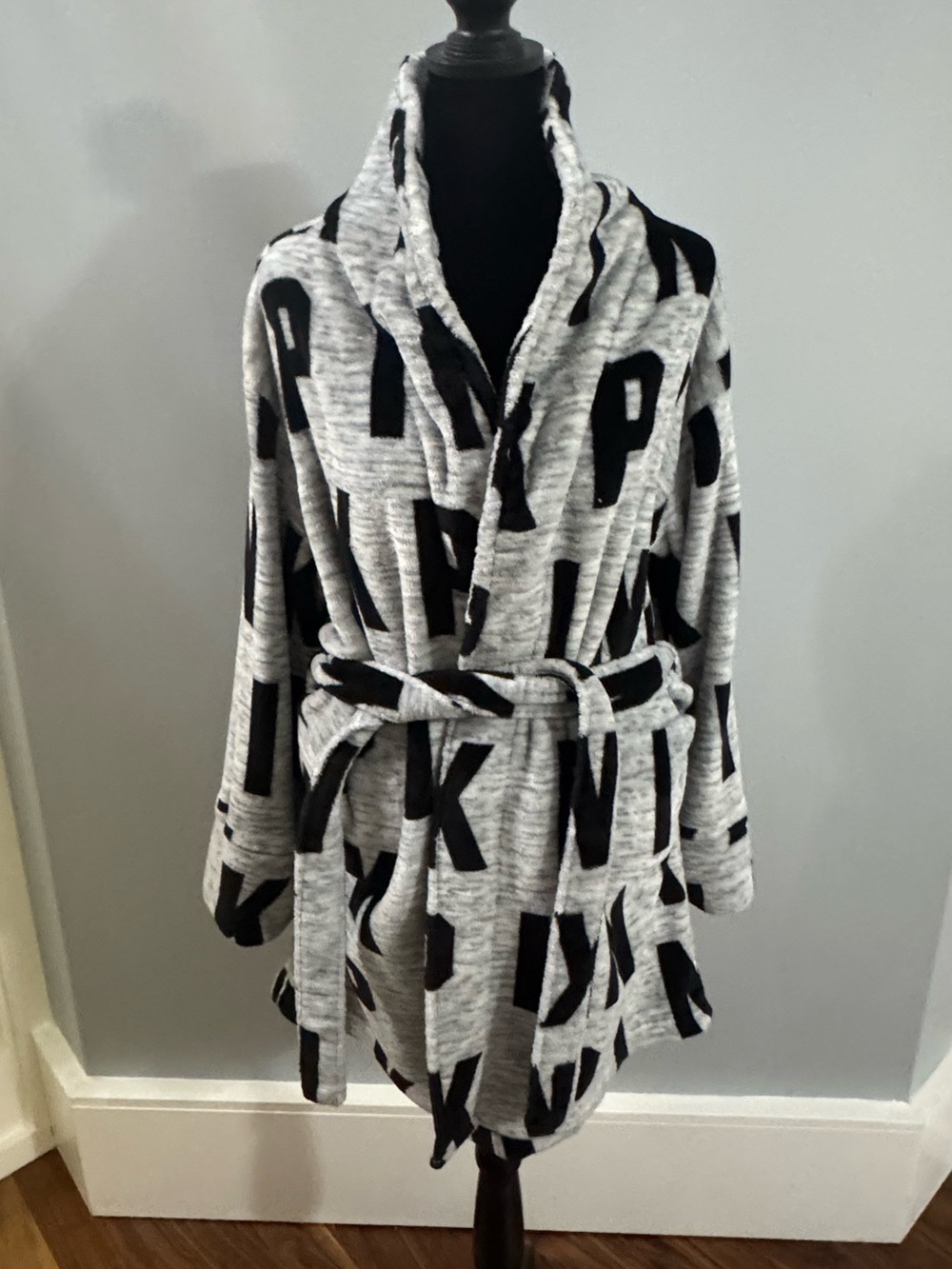 PINK Short Robe